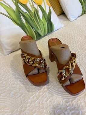 Madden Girl Tan Platform Mules with Gold Chain